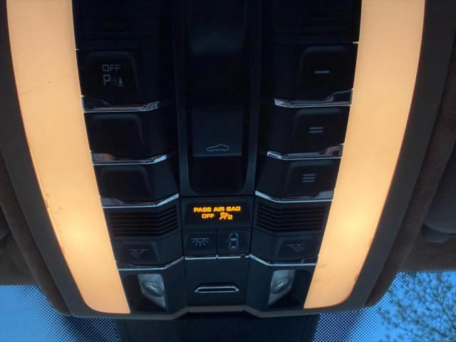 2012 Porsche Cayenne Base