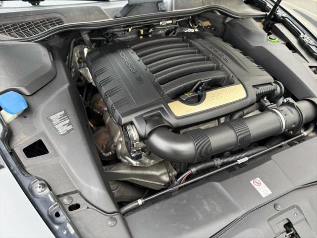 2012 Porsche Cayenne Base