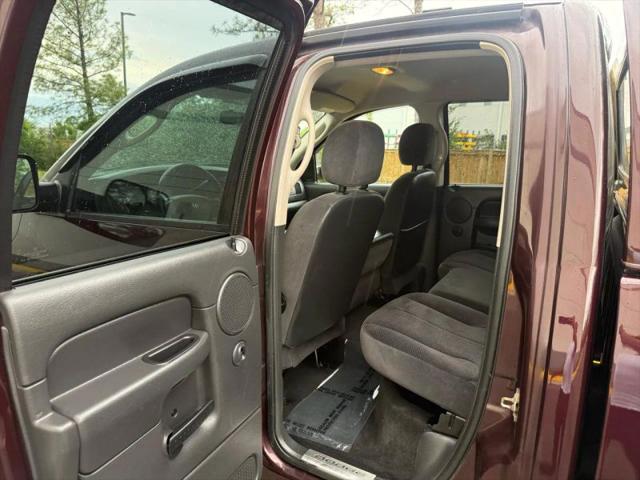 2005 Dodge Ram 3500 SLT/Laramie