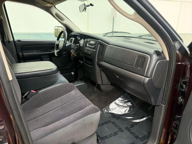 2005 Dodge Ram 3500 SLT/Laramie