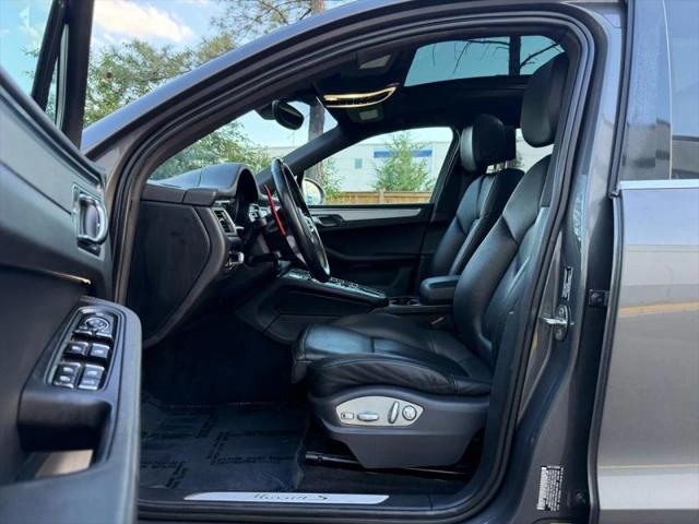 2015 Porsche Macan S
