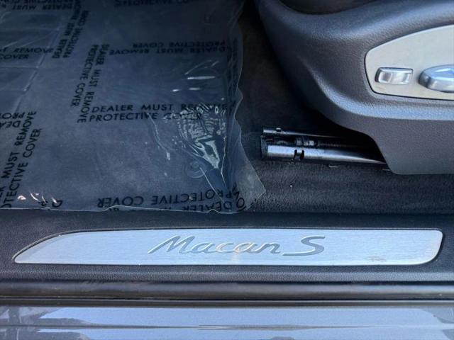 2015 Porsche Macan S