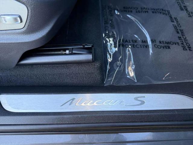 2015 Porsche Macan S