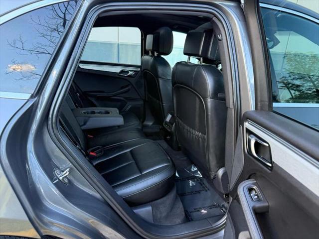 2015 Porsche Macan S