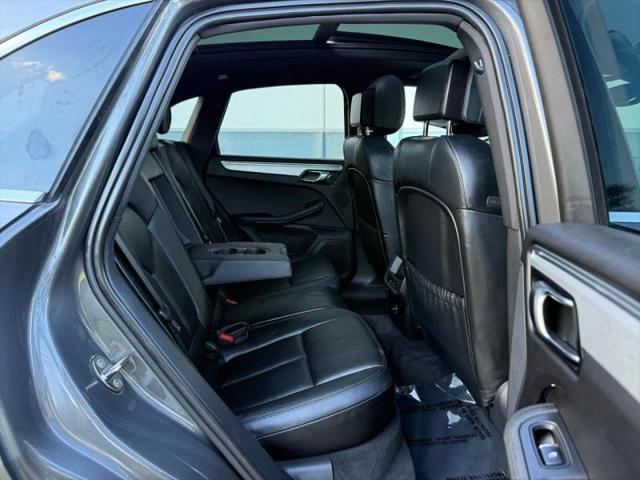 2015 Porsche Macan S