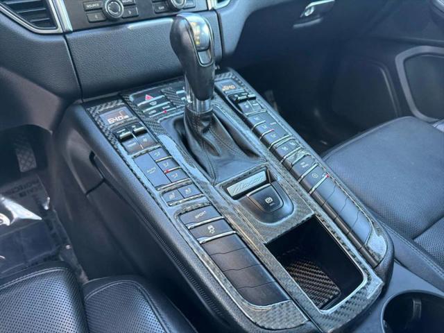 2015 Porsche Macan S