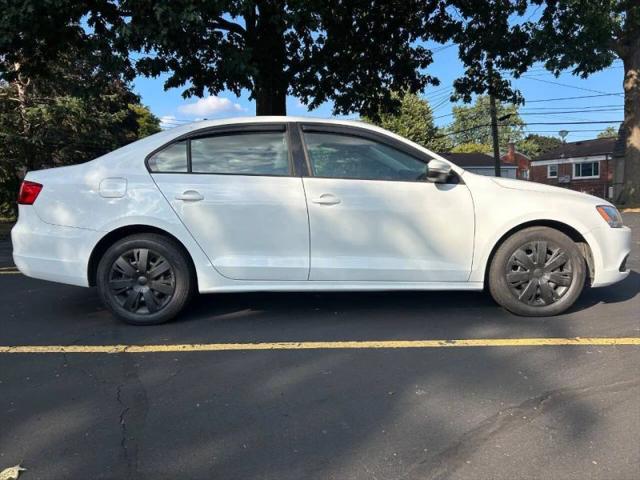2014 Volkswagen Jetta 1.8T SE for sale in Madison Heights, MI