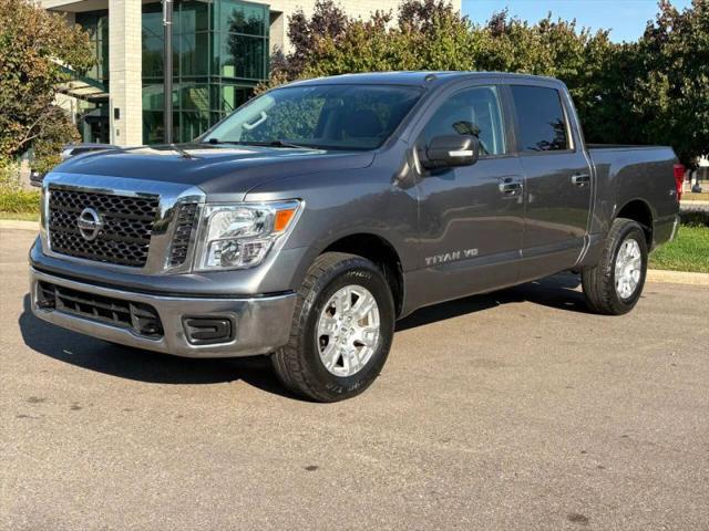 2018 Nissan Titan SV for sale in Madison Heights, MI