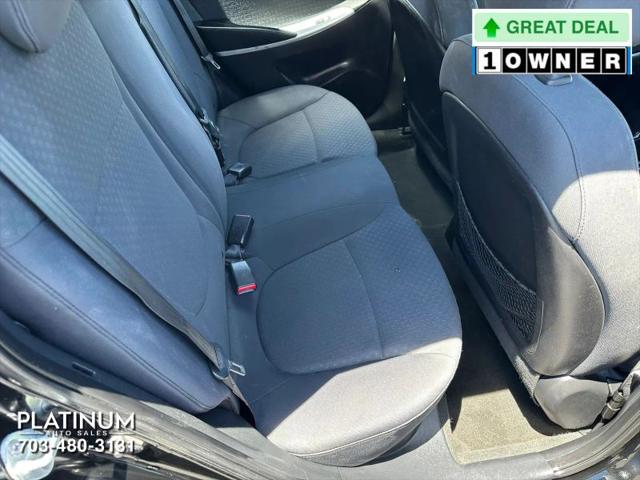 2013 Hyundai Accent SE