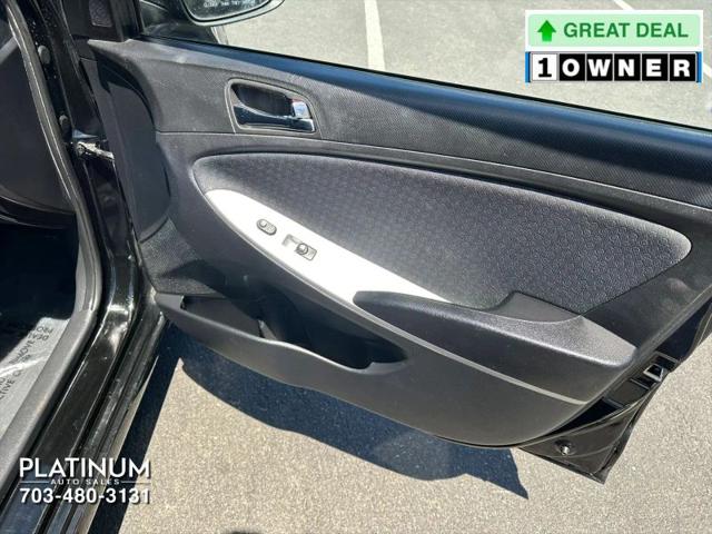 2013 Hyundai Accent SE