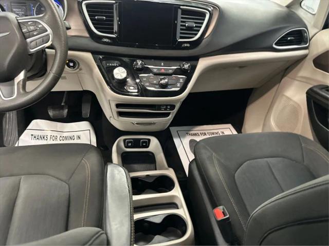 2017 Chrysler Pacifica Touring