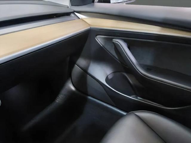 2021 Tesla Model 3 Long Range Dual Motor All-Wheel Drive