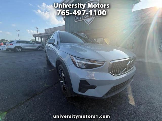 2024 Volvo XC40 B5 Core Dark Theme for sale in West Lafayette, IN