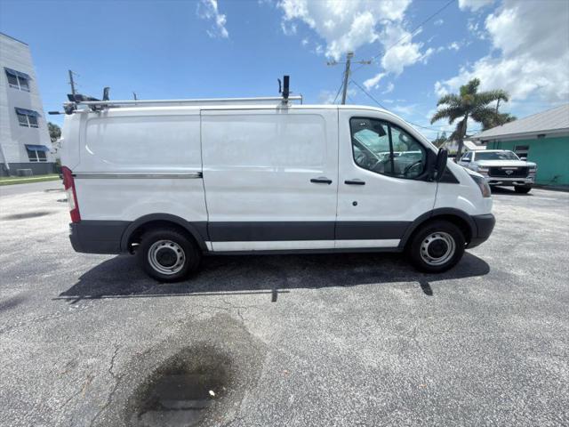 2017 Ford Transit w/Sliding Side Door w/RWB