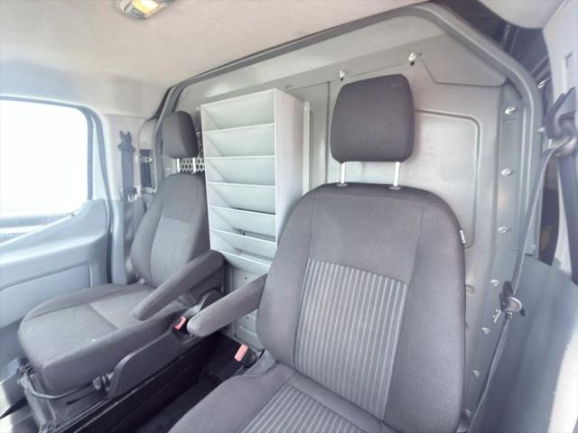 2017 Ford Transit w/Sliding Side Door w/RWB