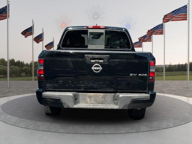 2022 Nissan Frontier Crew Cab SV 4x4