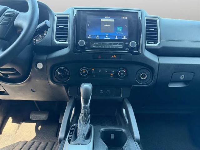 2022 Nissan Frontier Crew Cab SV 4x4