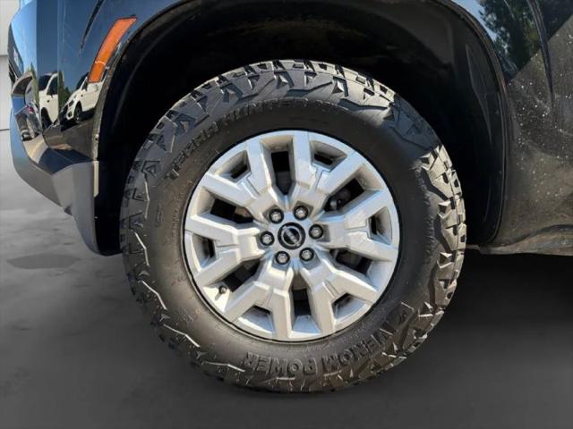 2022 Nissan Frontier Crew Cab SV 4x4