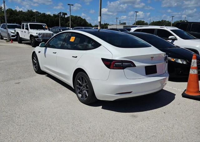 2021 Tesla Model 3 Standard Range Plus Rear-Wheel Drive