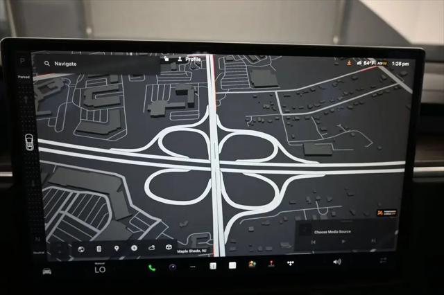 2023 Tesla Model X Standard Range