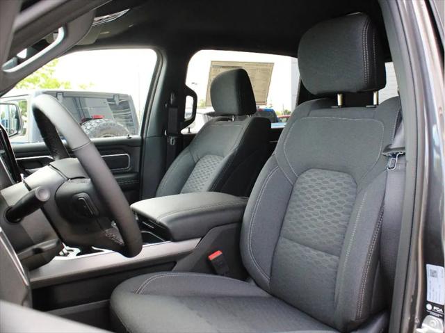 2026 Ram 1500 Big Horn Crew Cab 4x4 57 Box