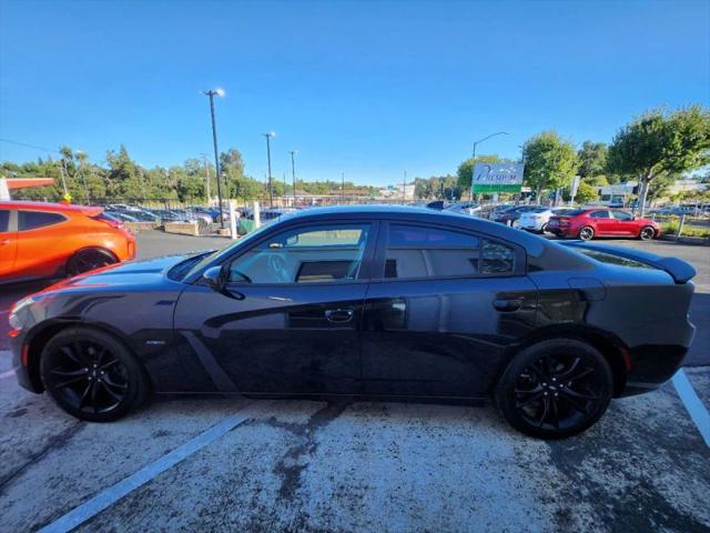 2017 Dodge Charger R/T RWD
