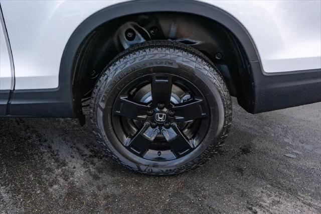 2026 Honda Ridgeline Black Edition Two-Tone
