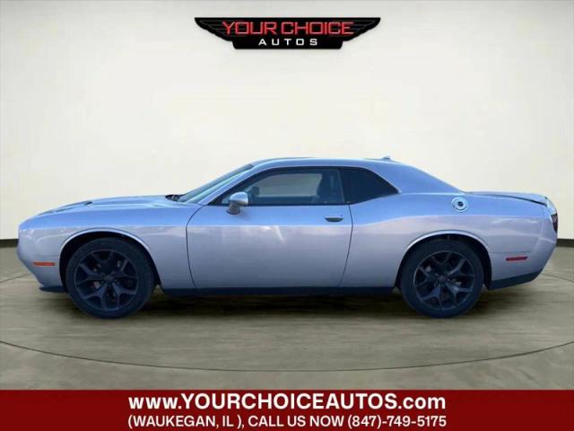 2016 Dodge Challenger SXT Plus
