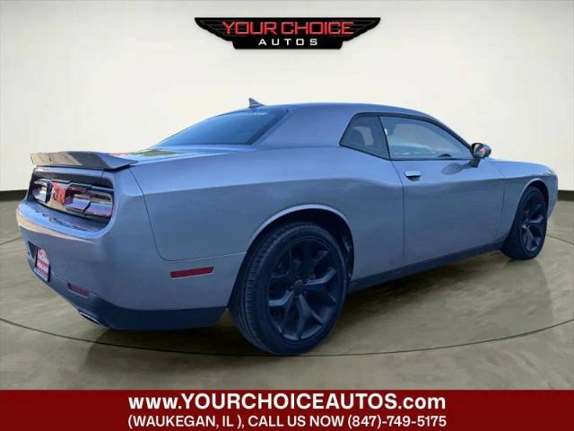 2016 Dodge Challenger SXT Plus