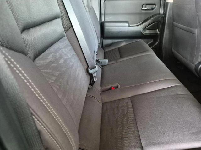 2022 Nissan Frontier Crew Cab SV 4x2