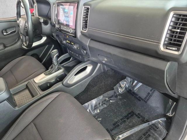 2022 Nissan Frontier Crew Cab SV 4x2