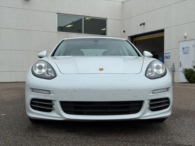 2016 Porsche Panamera S