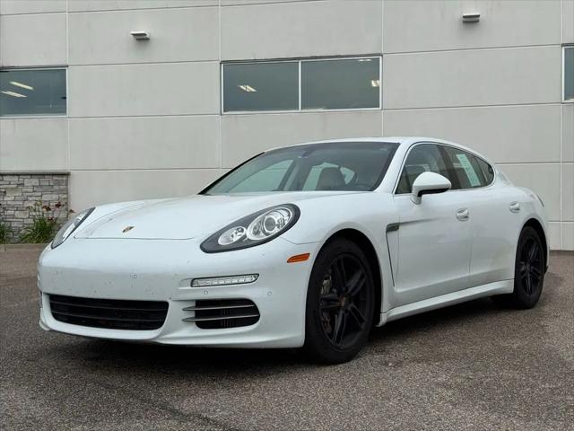 2016 Porsche Panamera S