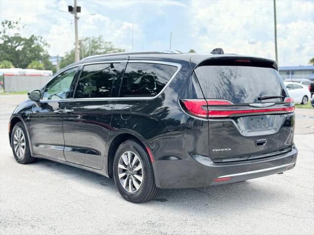 2021 Chrysler Pacifica Touring L