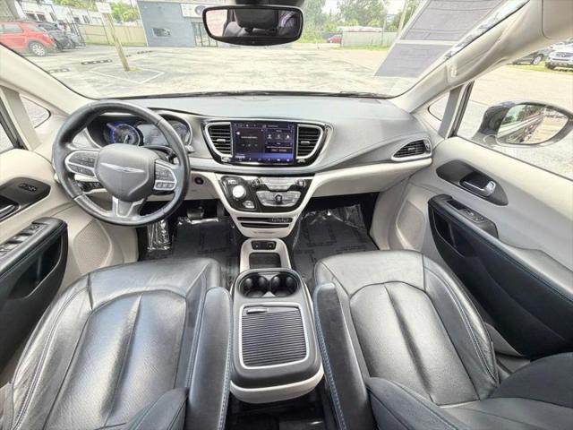 2021 Chrysler Pacifica Touring L
