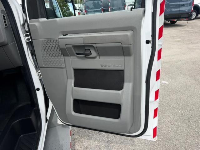 2014 Ford E-250 Base