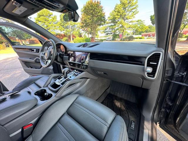 2019 Porsche Cayenne Base