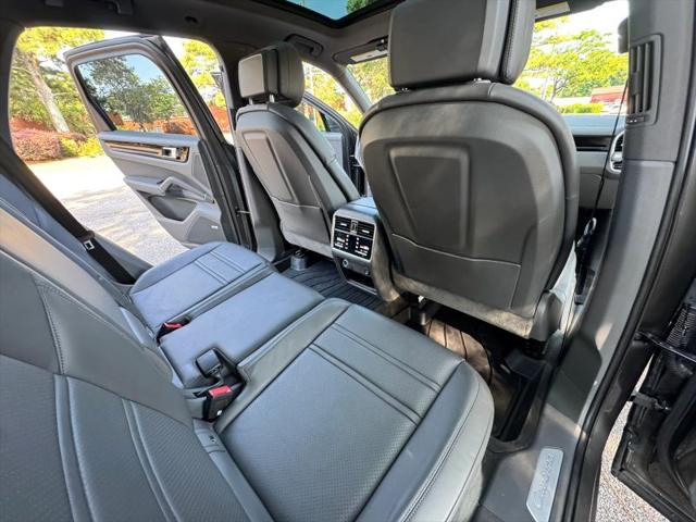 2019 Porsche Cayenne Base