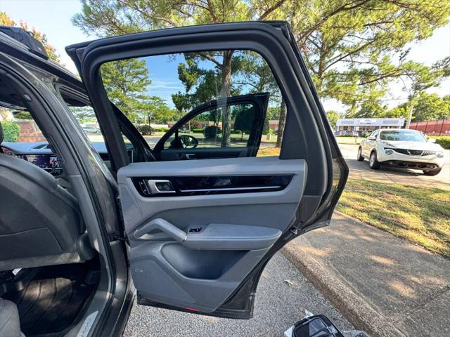 2019 Porsche Cayenne Base