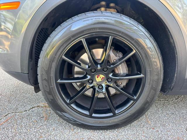 2019 Porsche Cayenne Base