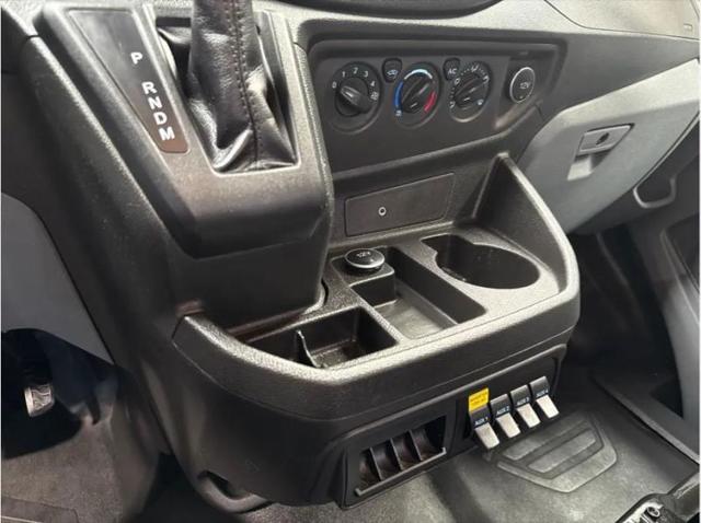 2018 Ford Transit w/Sliding Side Door w/LWB