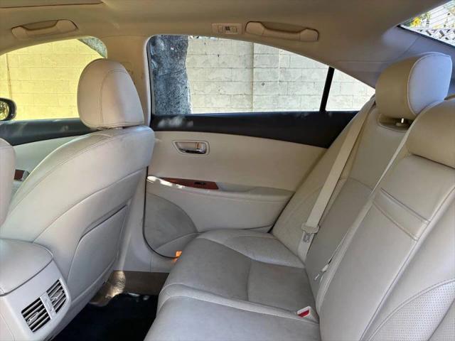 2011 Lexus ES 350 350