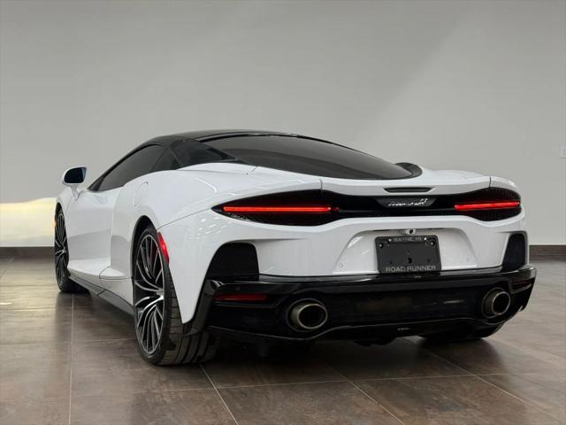 2023 McLaren GT Base