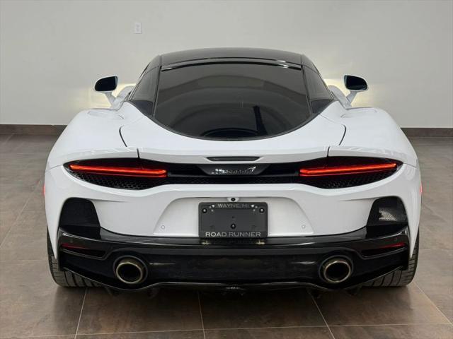 2023 McLaren GT Base