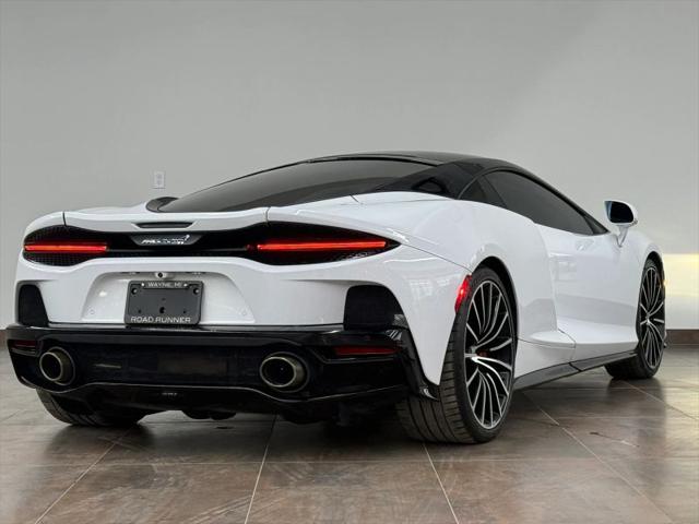 2023 McLaren GT Base