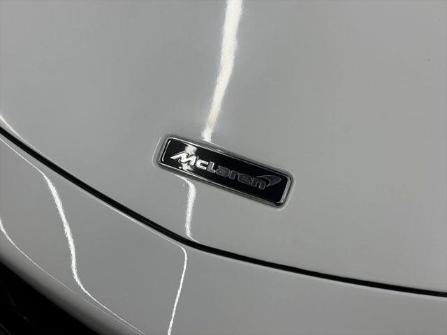 2023 McLaren GT Base