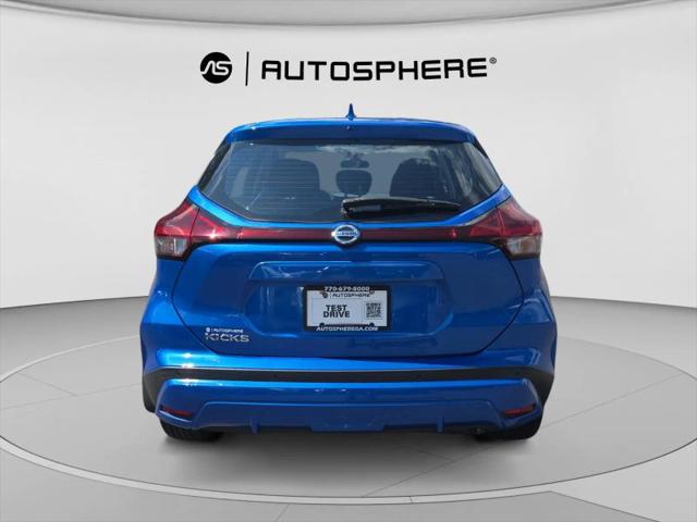 2021 Nissan Kicks S Xtronic CVT