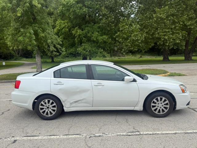 2012 Mitsubishi Galant FE
