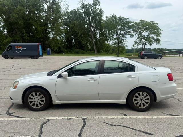 2012 Mitsubishi Galant FE
