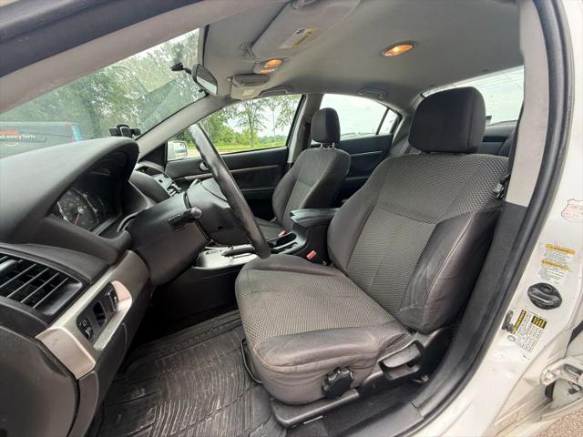 2012 Mitsubishi Galant FE